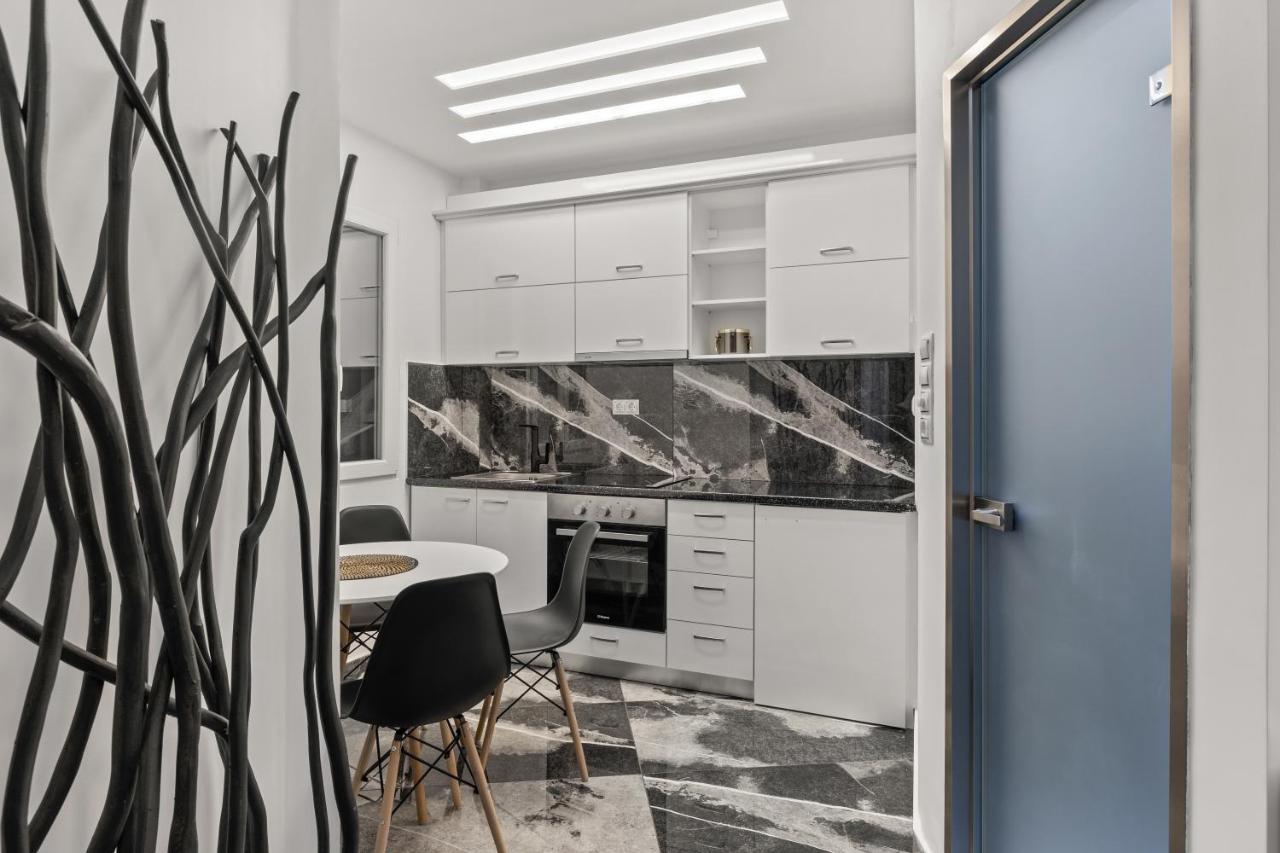 Athens Warehouse Boutique Hotel & Suites ภายนอก รูปภาพ
