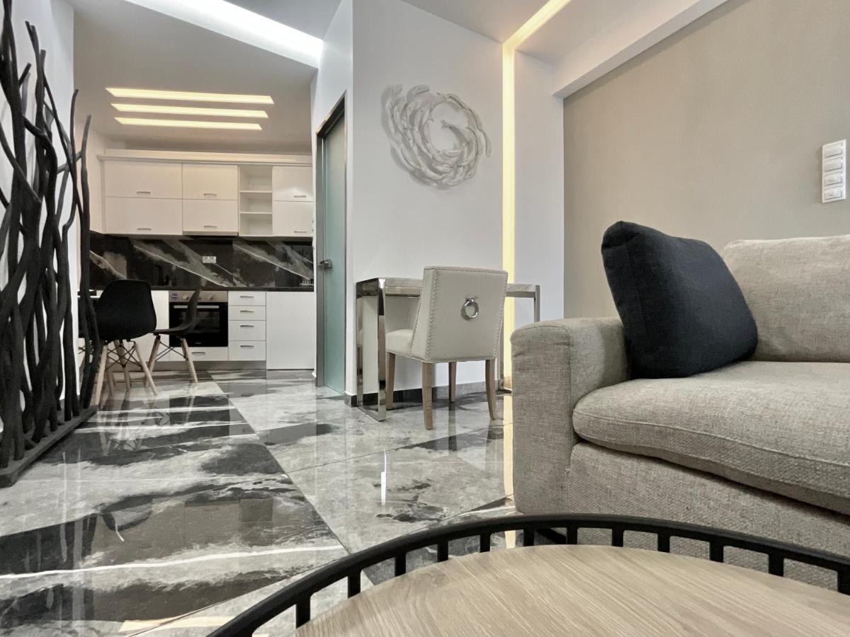 Athens Warehouse Boutique Hotel & Suites ภายนอก รูปภาพ